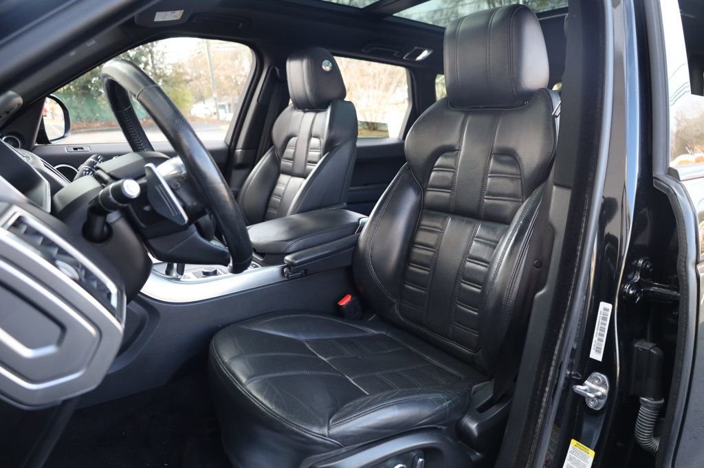 Used 2016 Land Rover Range Rover Sport HST image 15