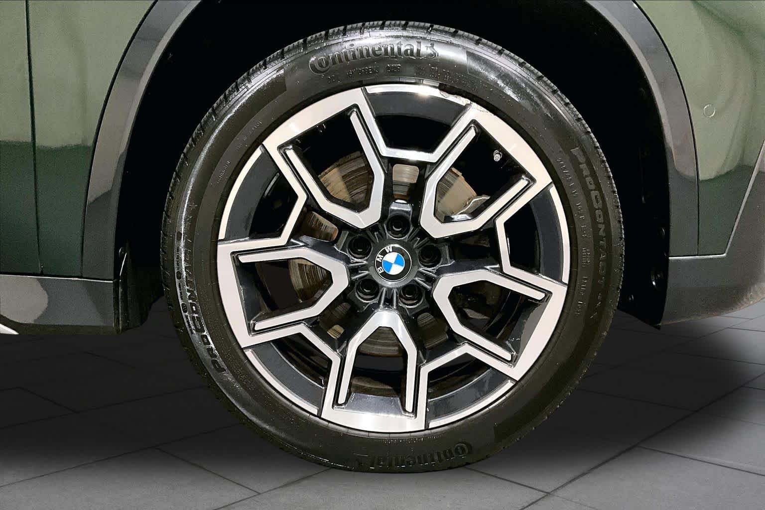 Used 2023 BMW X1 xDrive28i w/ Premium Package AWD/4WD image 10