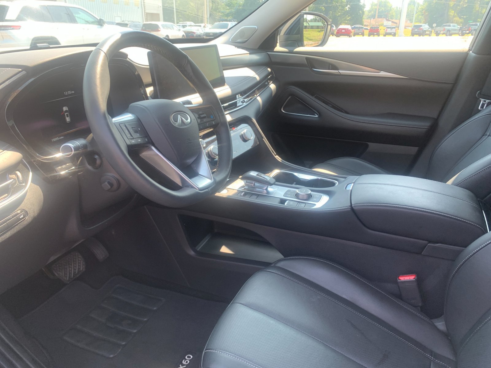 Used 2025 INFINITI QX60 Luxe FWD image 5
