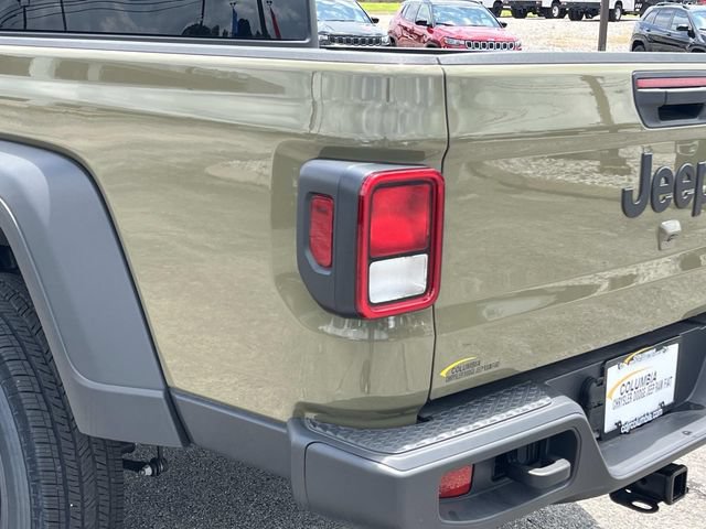New 2025 Jeep Gladiator Sport AWD/4WD image 12