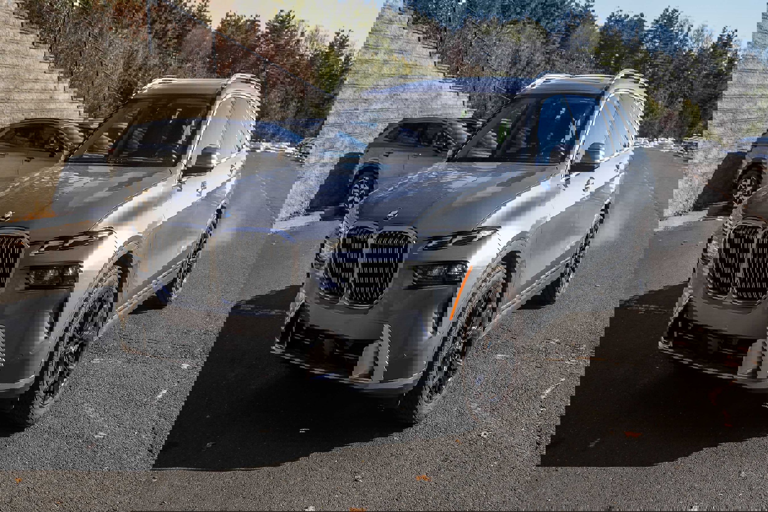 Used 2024 BMW X7 xDrive40i w/ Premium Package image 10