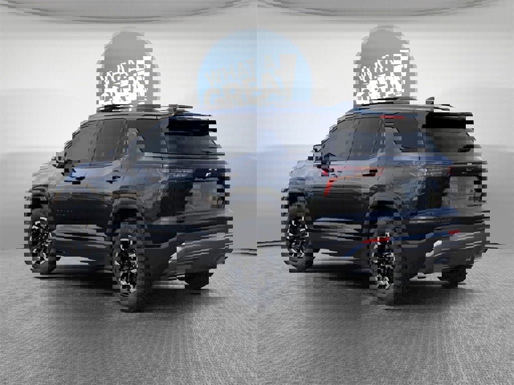 New 2026 Chevrolet Equinox ACTIV w/ LPO, Floor Liner Package image 3