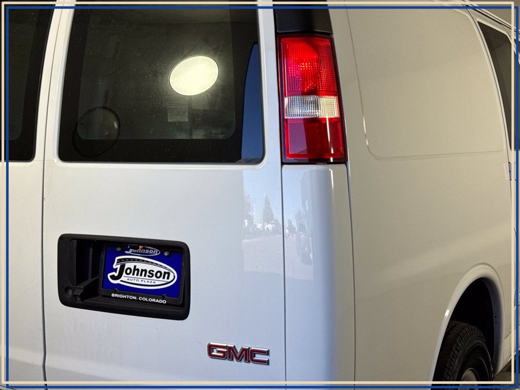 Used 2020 GMC Savana 2500 w/ Driver Convenience Package RWD image 9