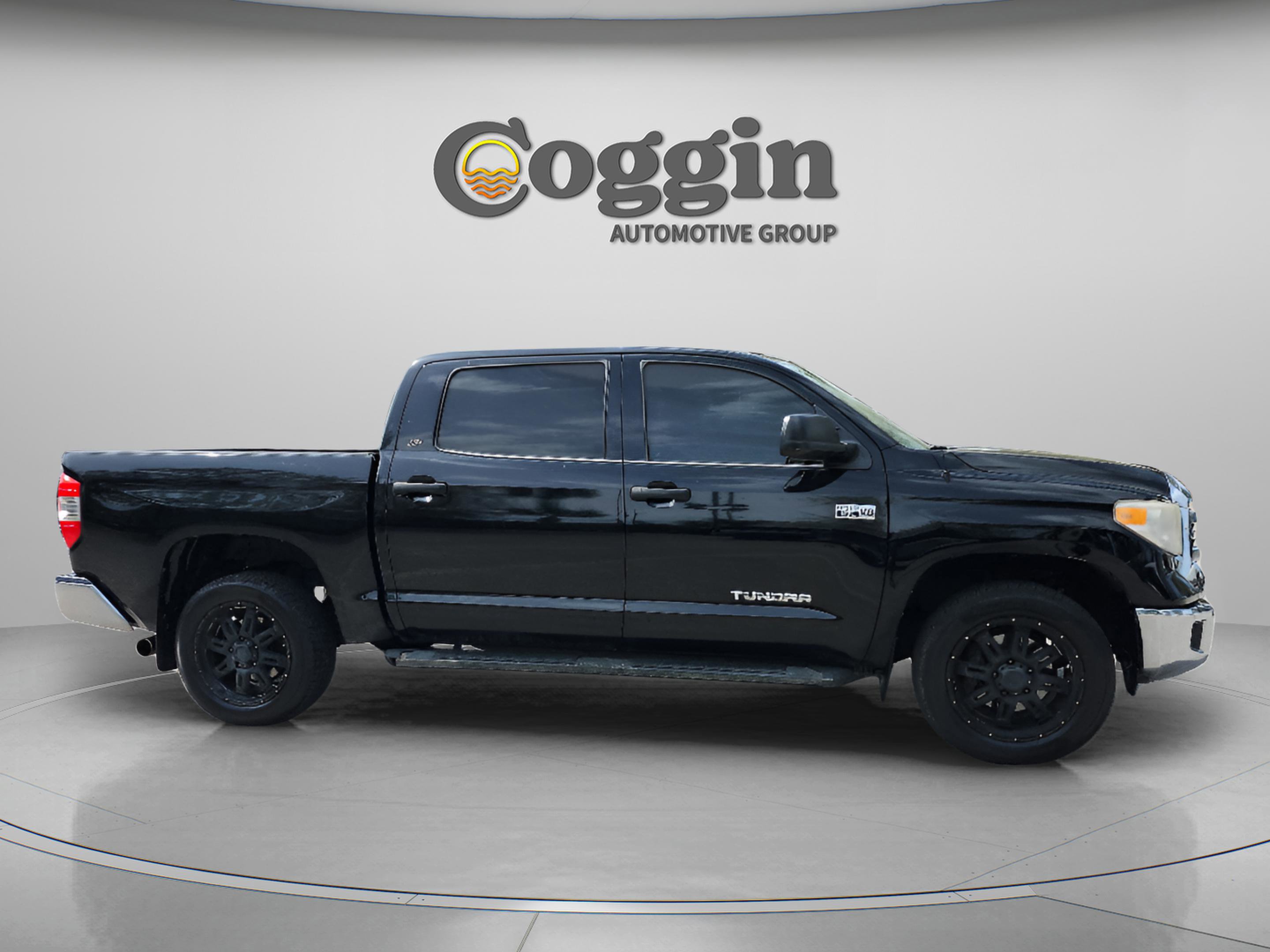 Used 2016 Toyota Tundra SR5 w/ SR5 Upgrade Package RWD image 6