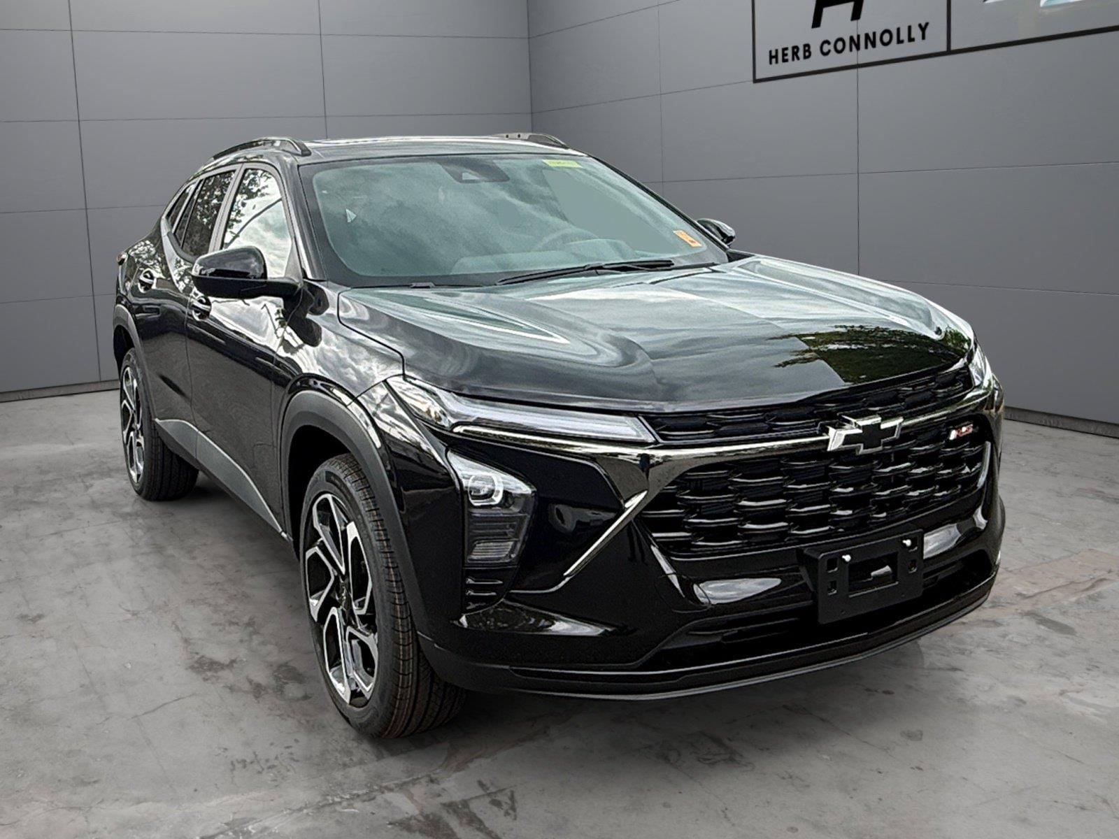 New 2026 Chevrolet Trax RS w/ Sunroof Package FWD image 7