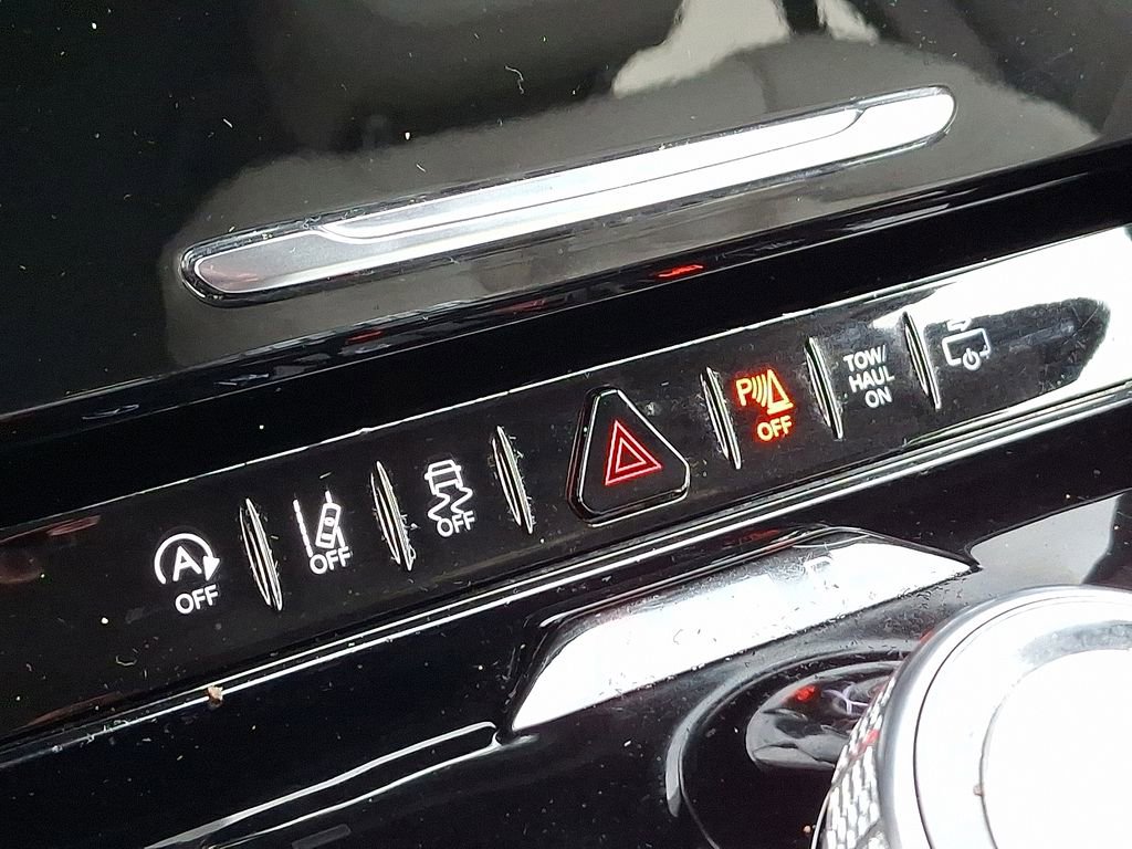 Used 2022 Jeep Wagoneer Series II image 25