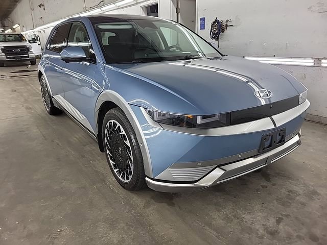 Used 2024 Hyundai Ioniq 5 Limited image 1