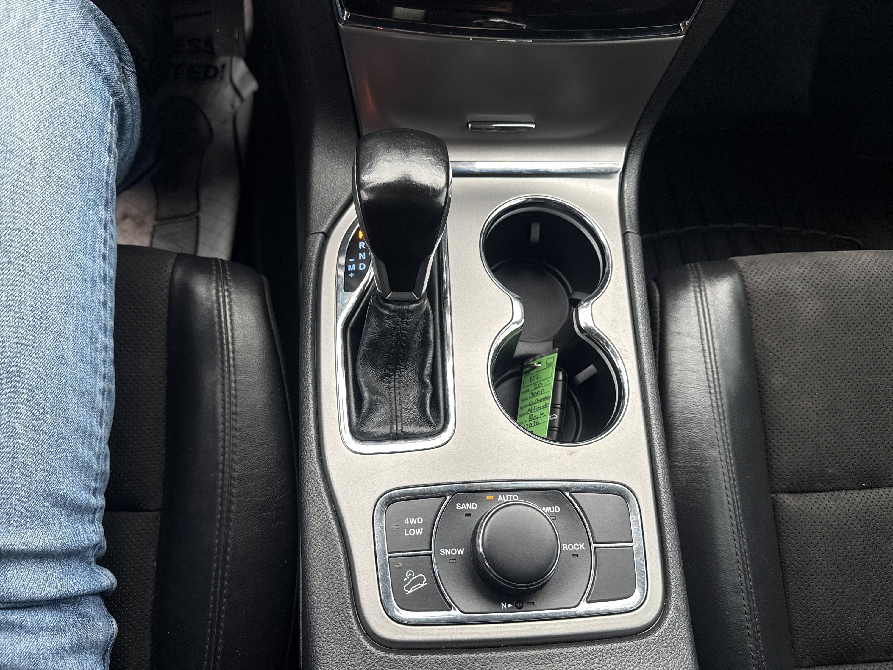 Used 2020 Jeep Grand Cherokee Altitude image 20