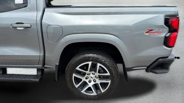 Used 2024 Chevrolet Colorado Z71 w/ Z71 Convenience Package 2 AWD/4WD image 34