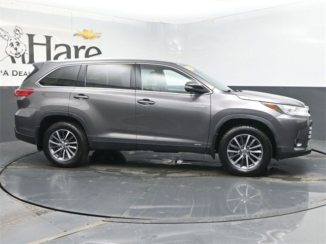 Used 2019 Toyota Highlander XLE