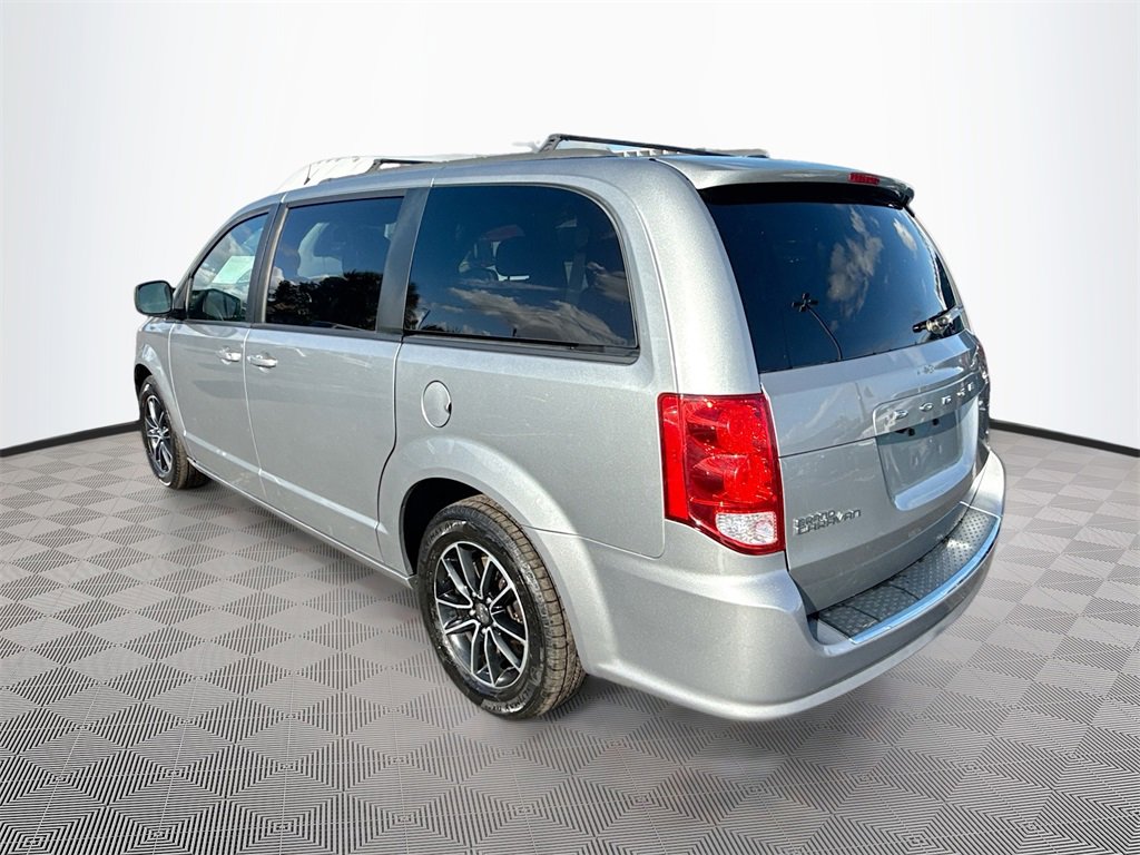 Used 2019 Dodge Grand Caravan GT image 6
