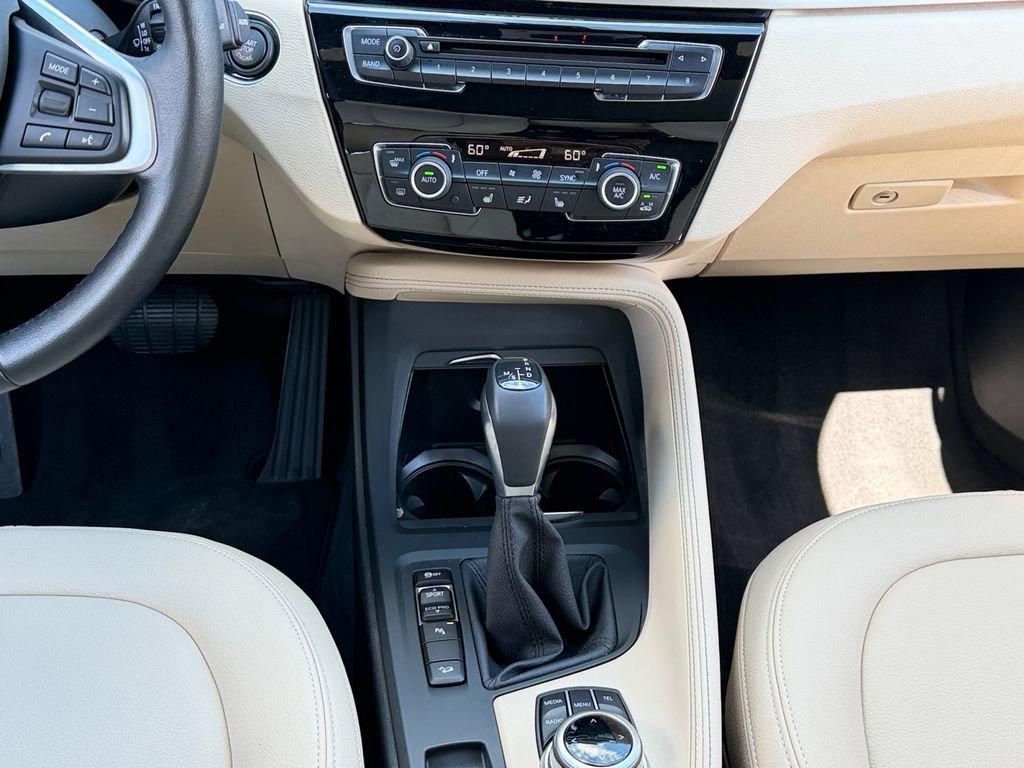 Used 2017 BMW X1 xDrive28i image 12