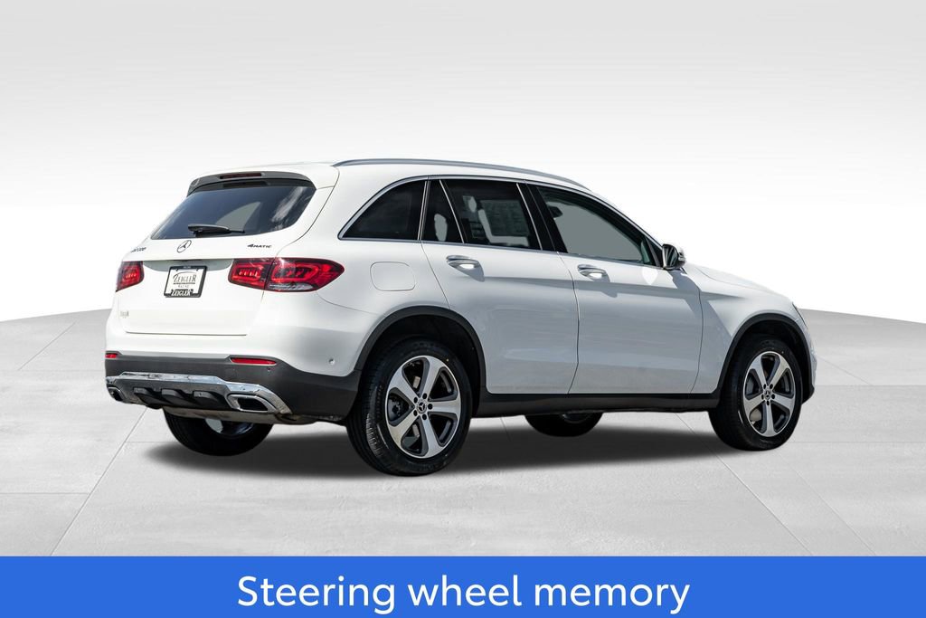 Used 2022 Mercedes-Benz GLC 300 4MATIC w/ Premium Package Lite image 7