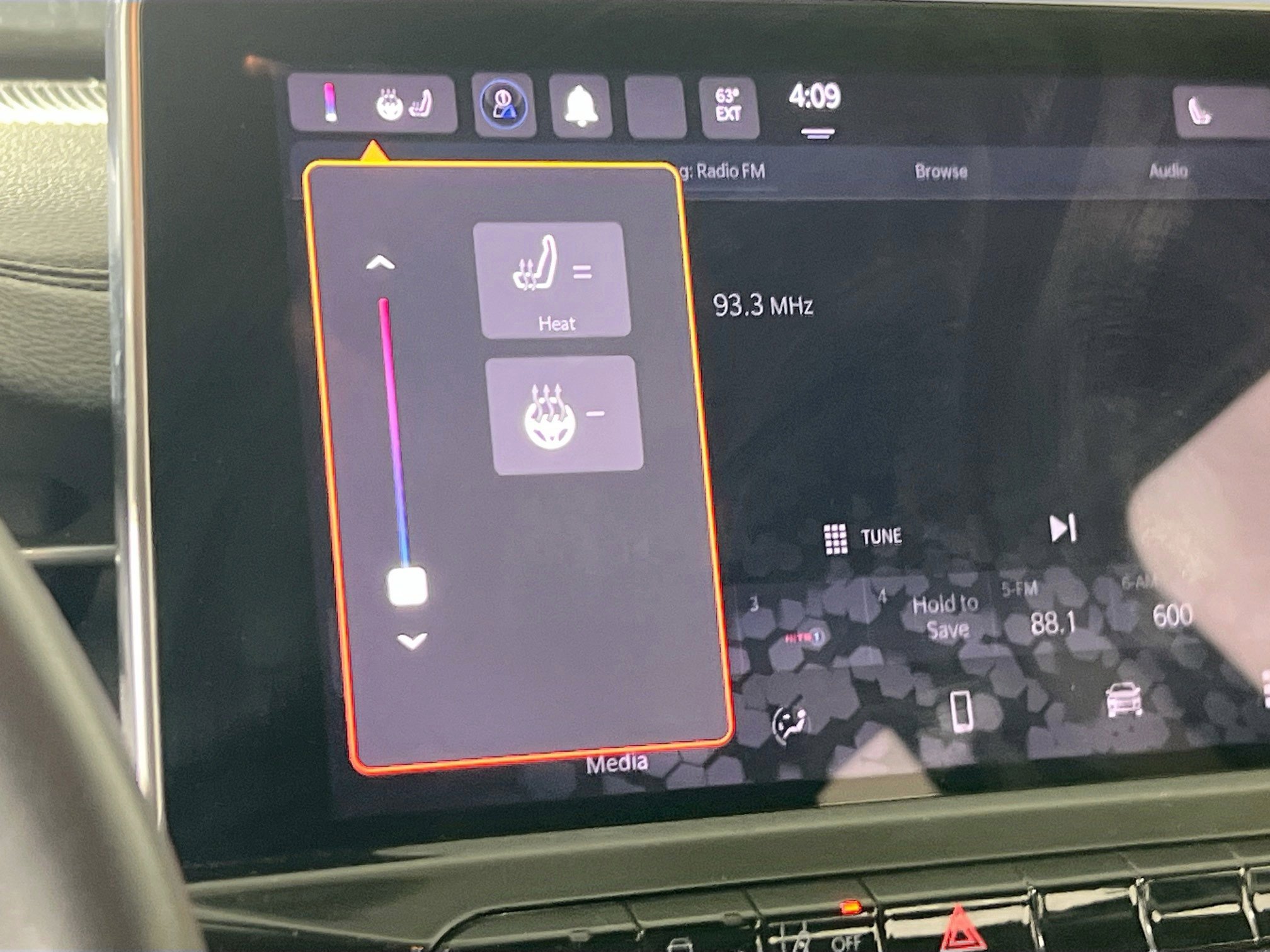 Used 2022 Jeep Compass Latitude AWD/4WD image 19