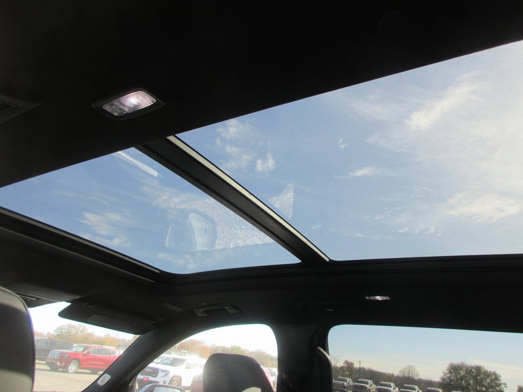 New 2026 Buick Enclave Avenir image 16