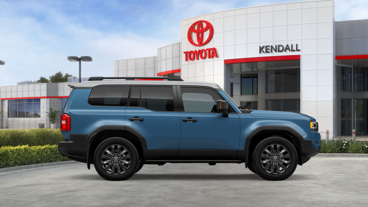 New 2027 Toyota Land Cruiser w/ Premium Package AWD/4WD image 44