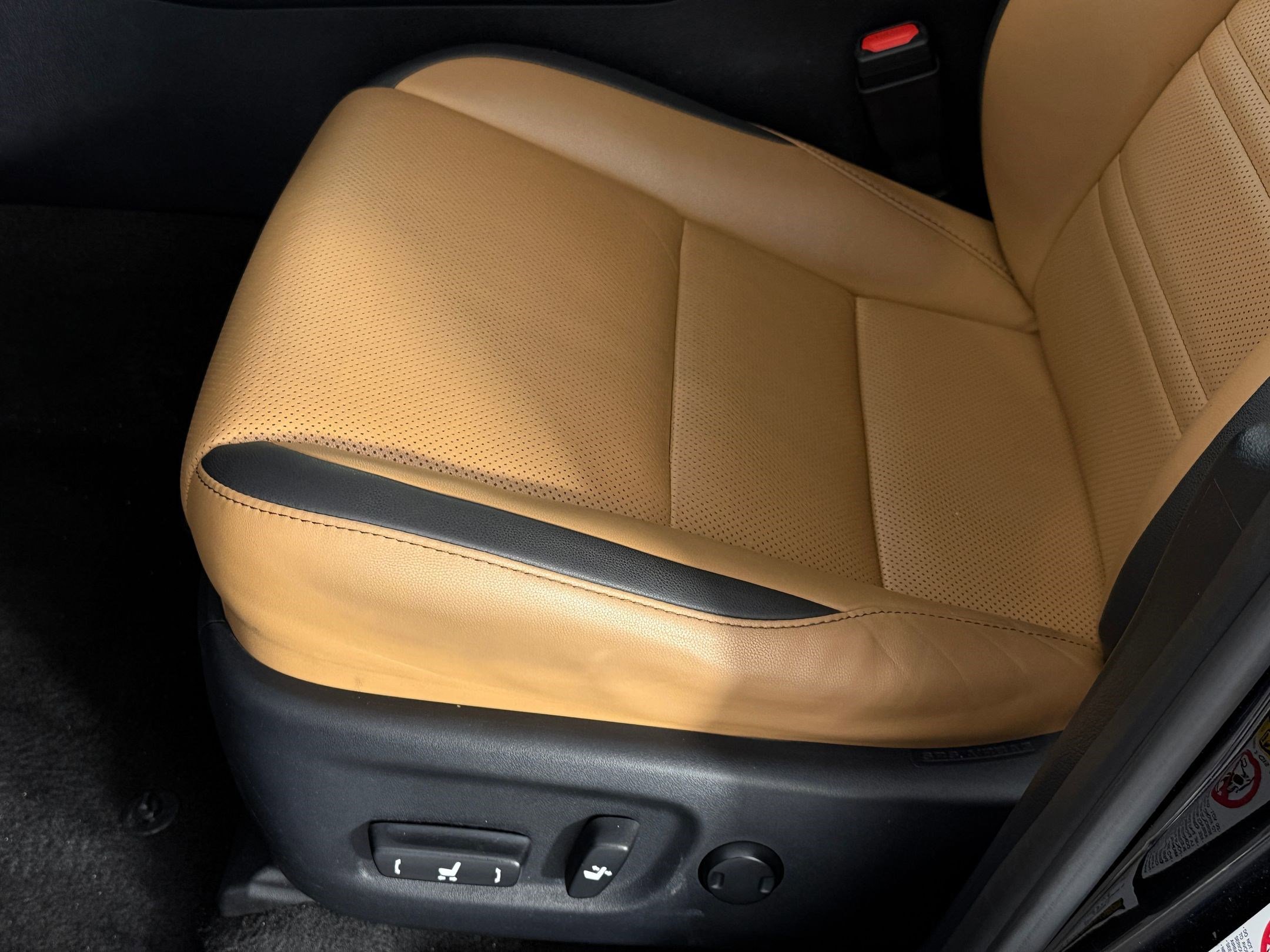 Used 2015 Lexus NX 200t FWD w/ Premium Package image 13