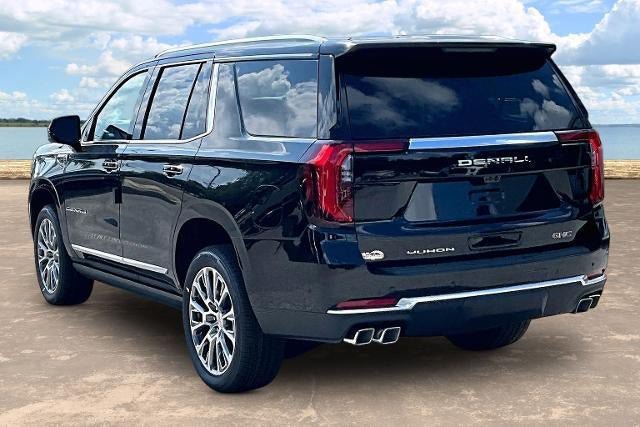 New 2026 GMC Yukon Denali w/ Denali Reserve Package AWD/4WD image 3