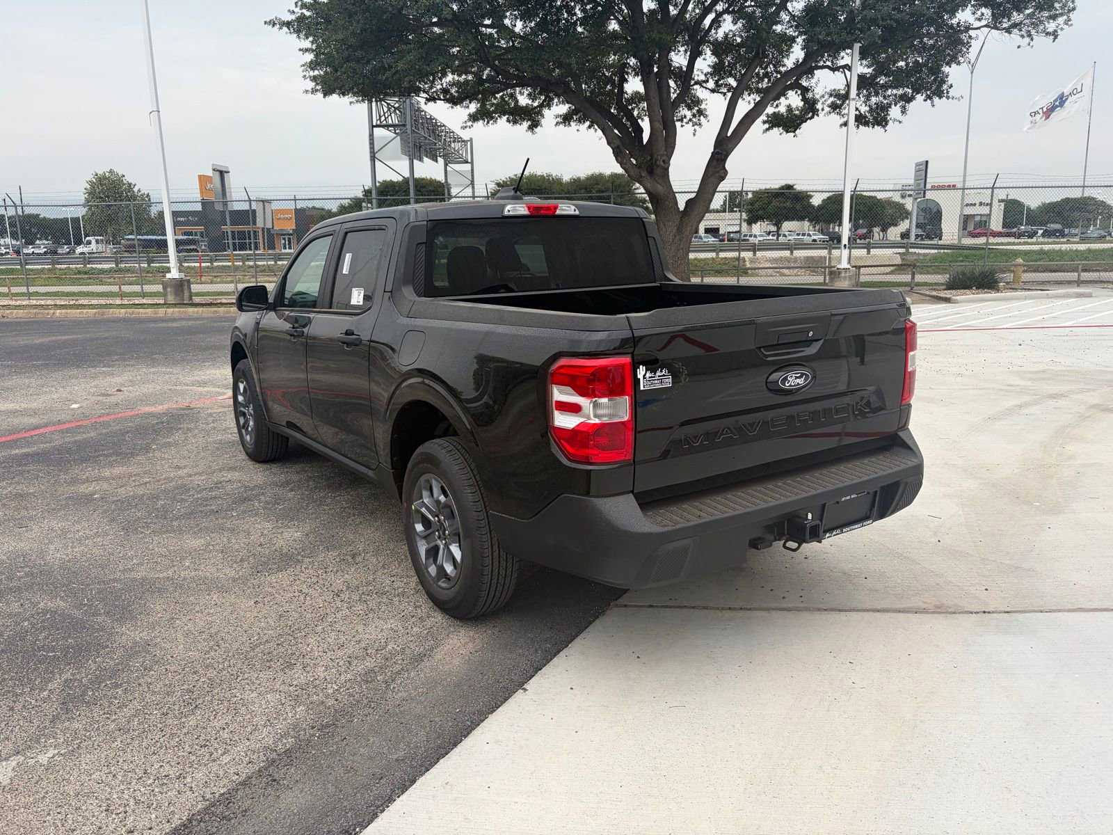 New 2026 Ford Maverick XLT FWD image 3