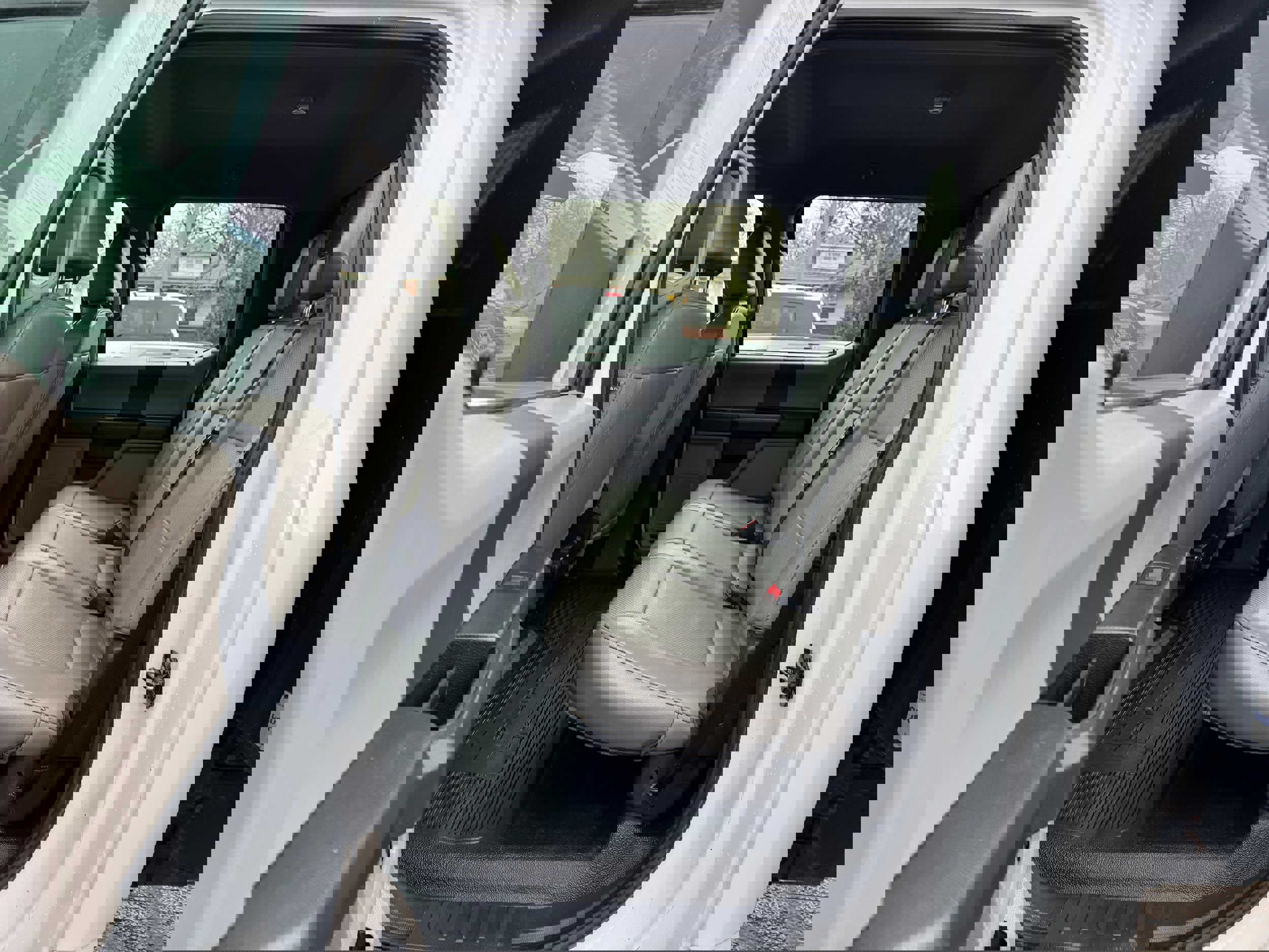 Used 2022 Ford F450 XL w/ Power Equipment Group image 12