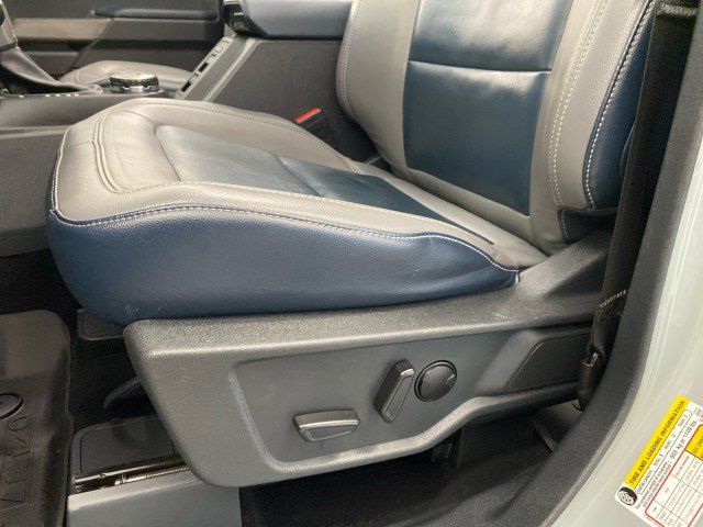 Certified 2021 Ford Bronco Outer Banks w/ Sasquatch Package AWD/4WD image 17