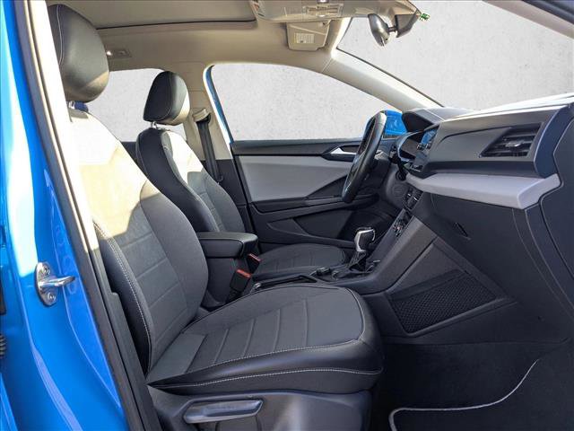 Used 2023 Volkswagen Taos SE w/ Panoramic Sunroof Package image 27