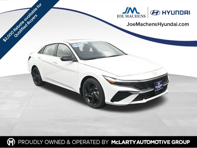 New 2026 Hyundai Elantra SEL Sport Premium FWD image 2