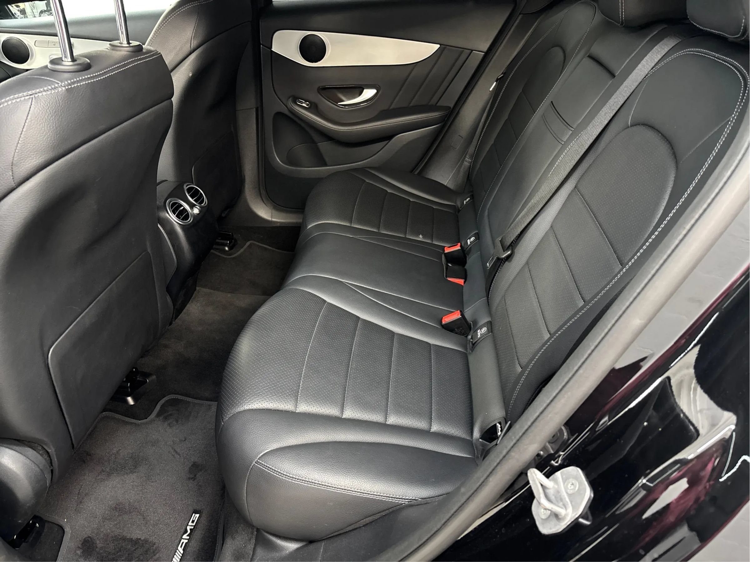 Used 2021 Mercedes-Benz GLC 300 4MATIC image 14