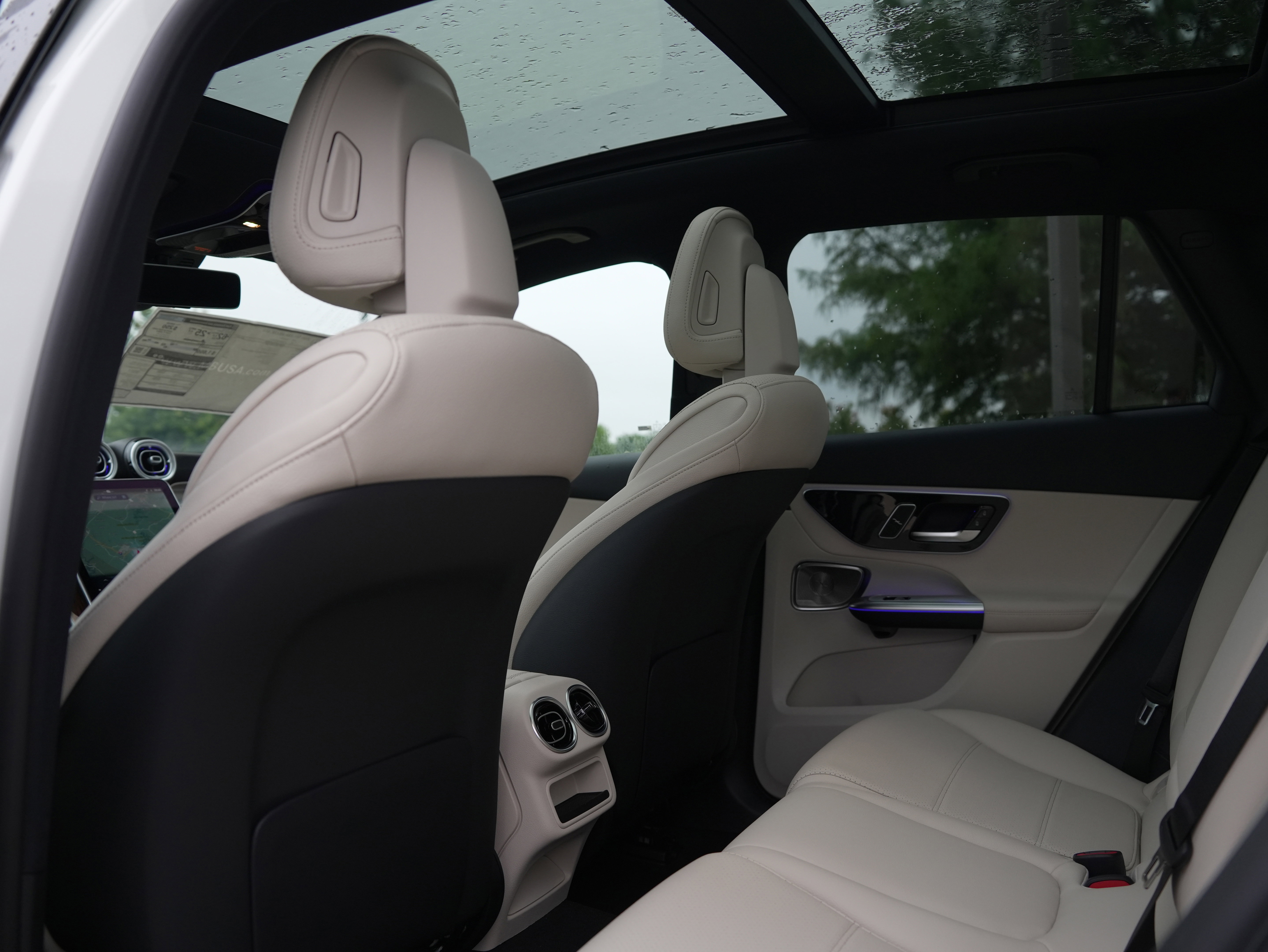 New 2026 Mercedes-Benz GLC 350e 4MATIC image 41