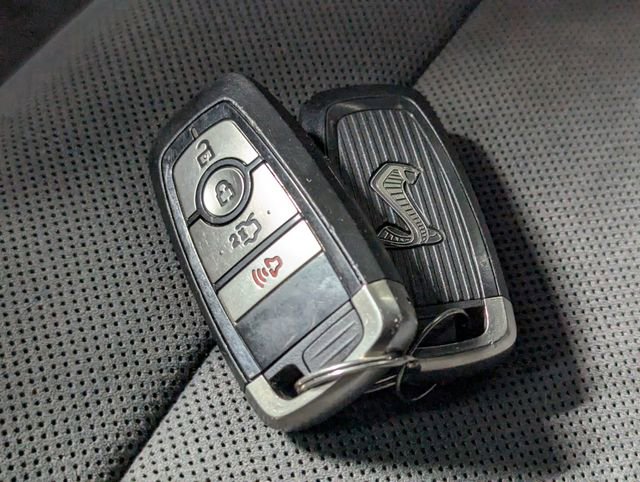 Used 2019 Ford Mustang Shelby GT350 w/ Technology Package RWD image 25