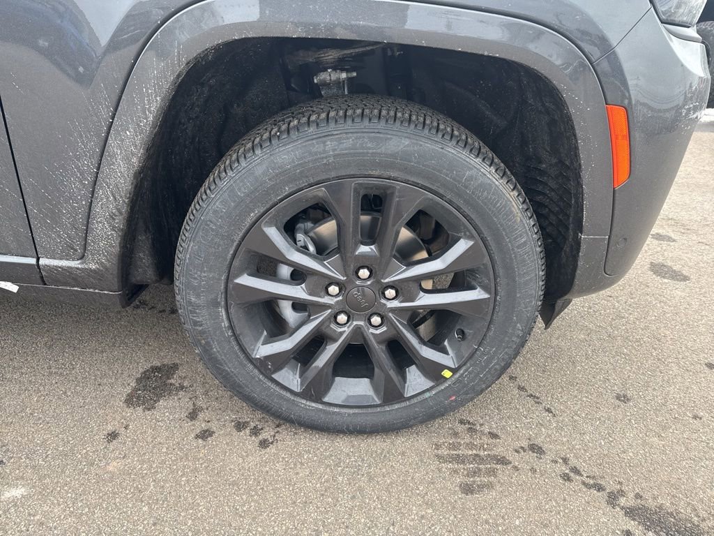 New 2026 Jeep Grand Cherokee Limited image 9