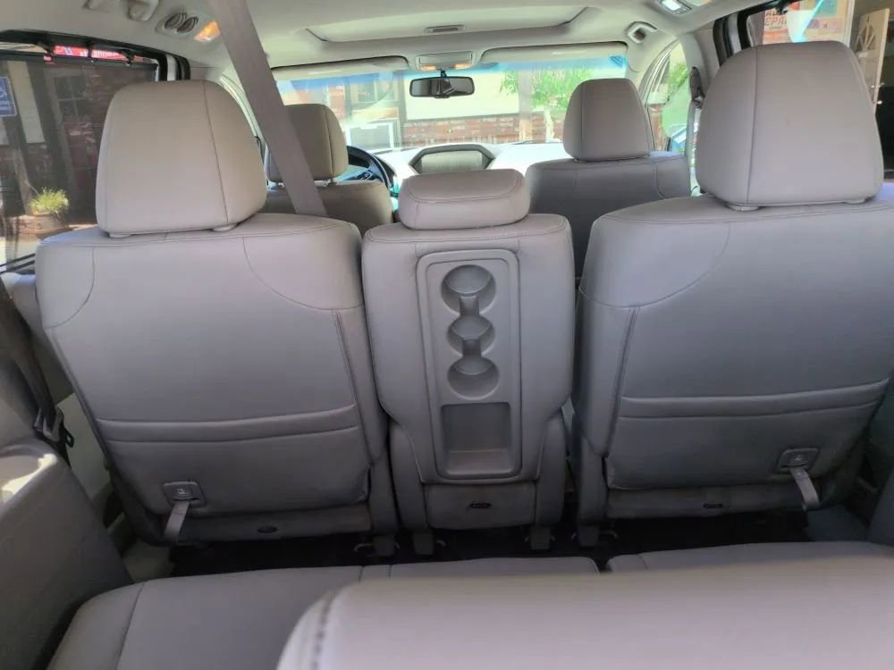 Used 2011 Honda Odyssey EX-L image 25