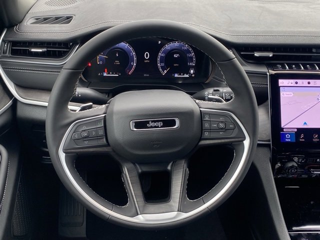 New 2025 Jeep Grand Cherokee Limited image 62