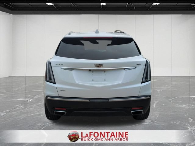 Certified 2021 Cadillac XT5 Sportv w/ LPO, Floor Liner Package AWD/4WD image 7