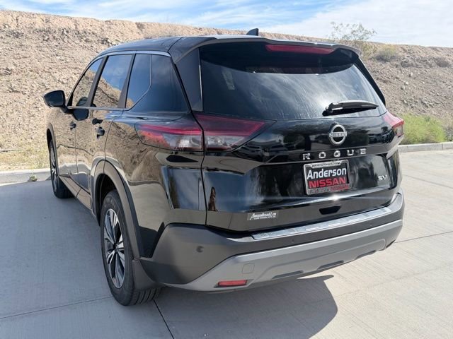 Used 2023 Nissan Rogue SV image 5