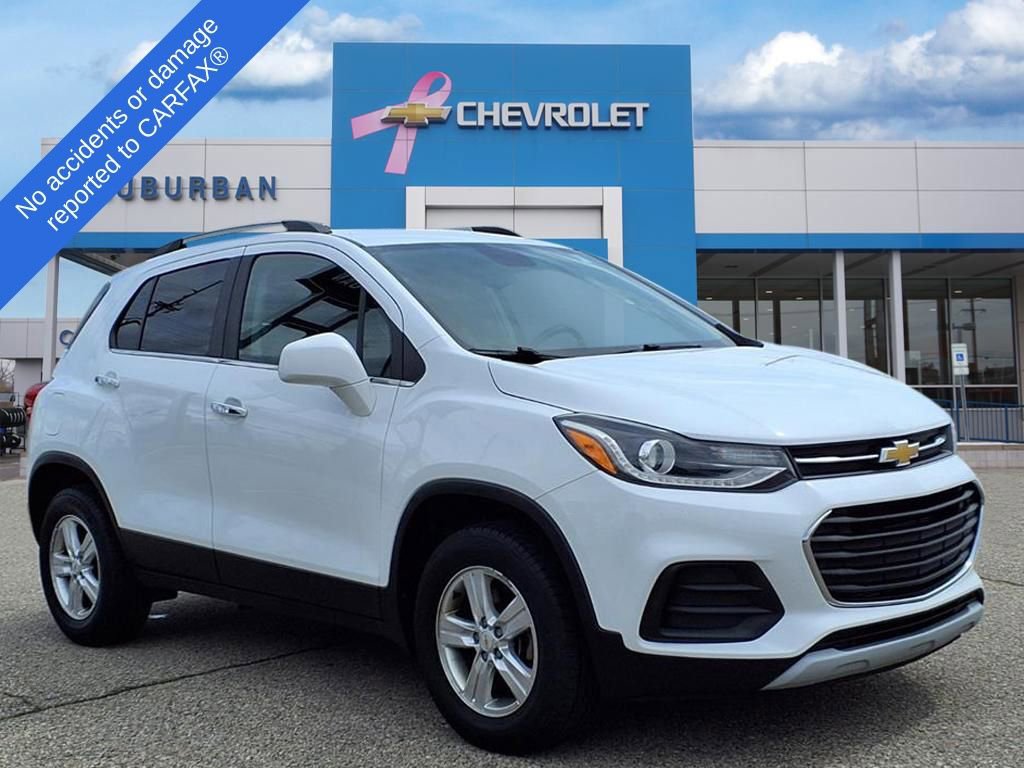 Used 2019 Chevrolet Trax LT w/ LT Convenience Package AWD/4WD image 3