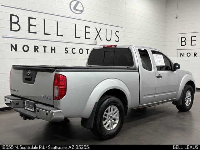 Used 2015 Nissan Frontier SV w/ SV Value Truck Package AWD/4WD image 2