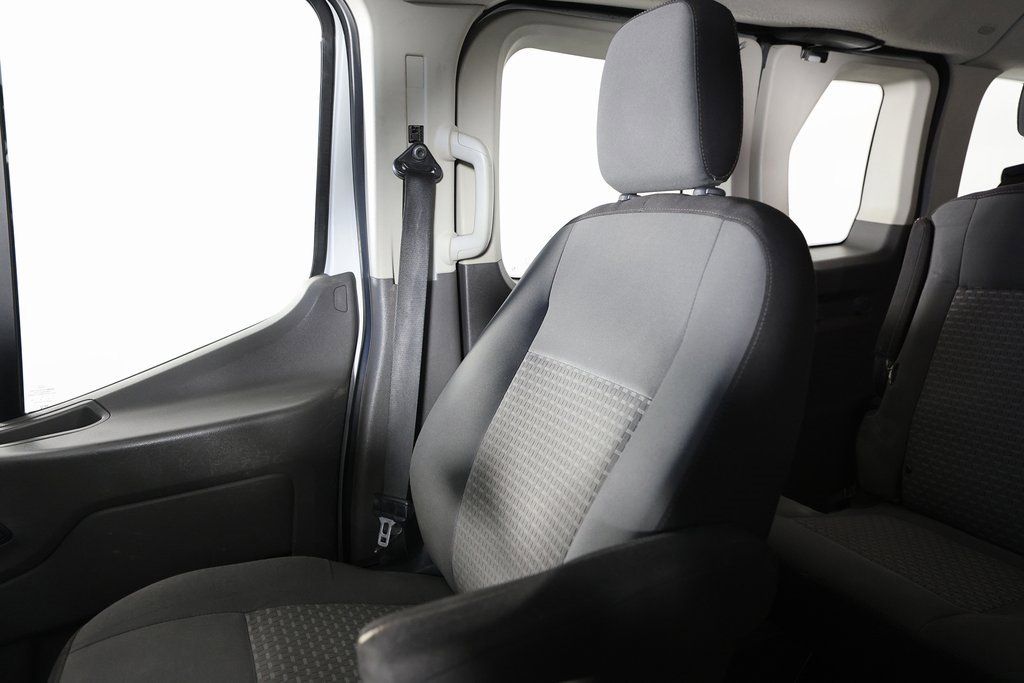 Used 2021 Ford Transit 350 XLT image 28