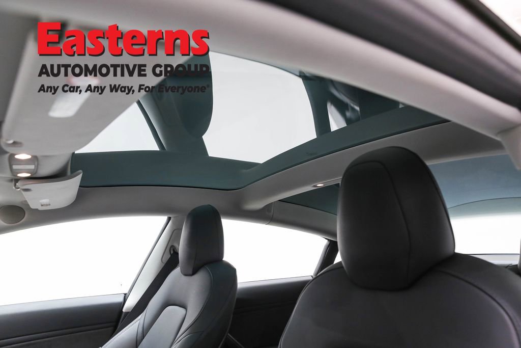 Used 2018 Tesla Model 3 Long Range image 31