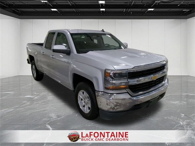 Used 2018 Chevrolet Silverado 1500 LT image 2
