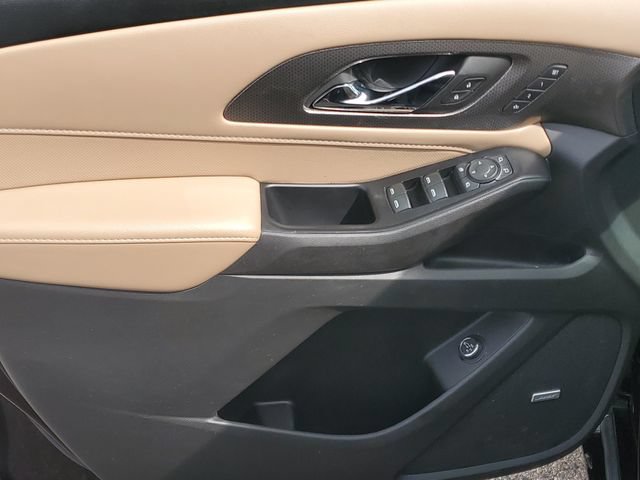 Certified 2022 Chevrolet Traverse Premier w/ LPO, Floor Liner Package FWD image 15