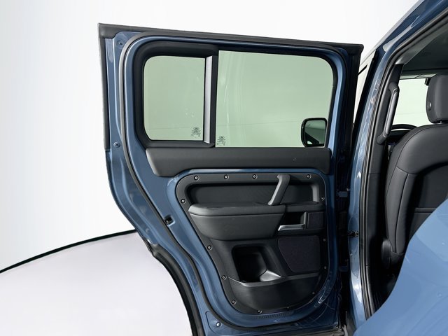 New 2025 Land Rover Defender 110 S AWD/4WD image 21