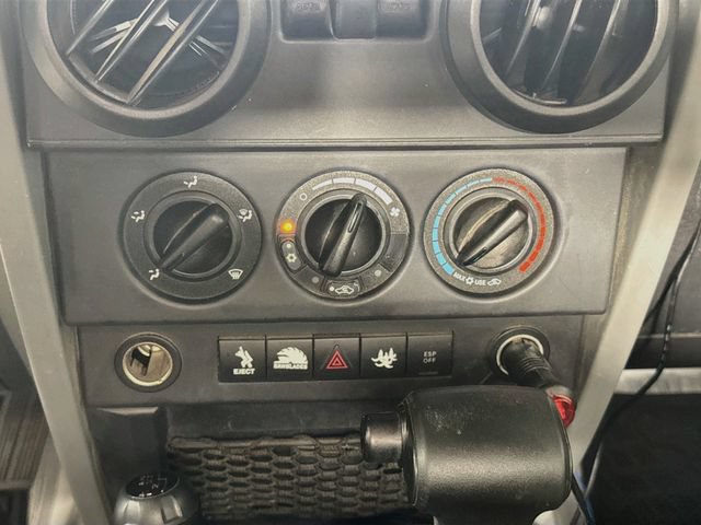 Used 2009 Jeep Wrangler X AWD/4WD image 17