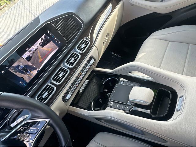 Used 2024 Mercedes-Benz GLE 350 4MATIC image 34