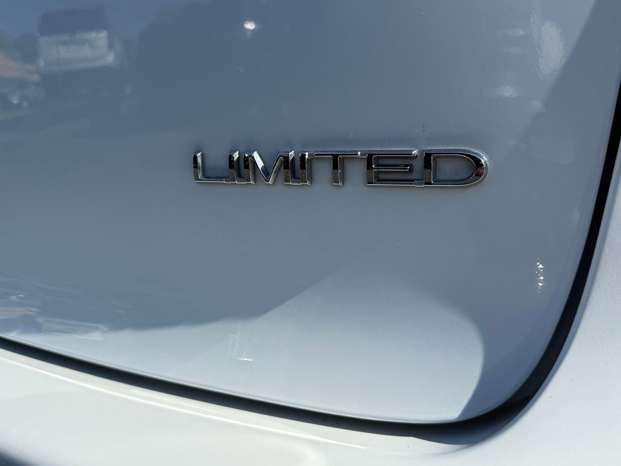 Used 2020 Chrysler Pacifica Limited image 9