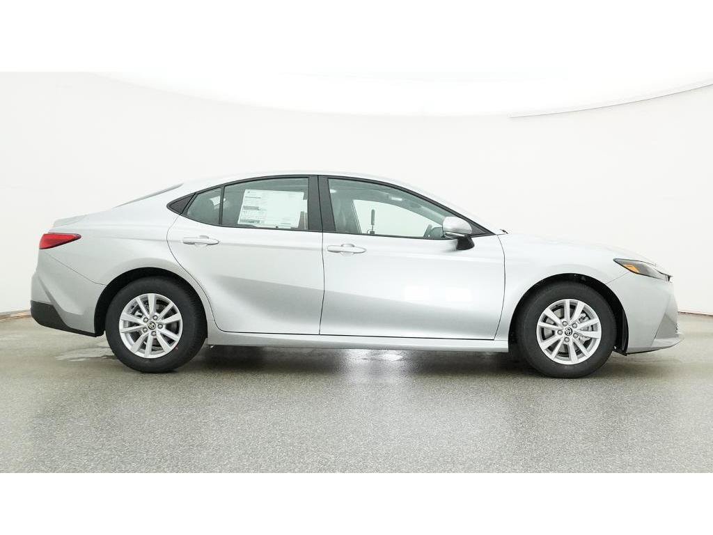 New 2026 Toyota Camry LE FWD image 34