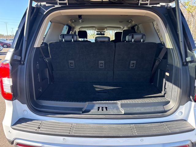 Used 2024 Ford Expedition XLT image 9