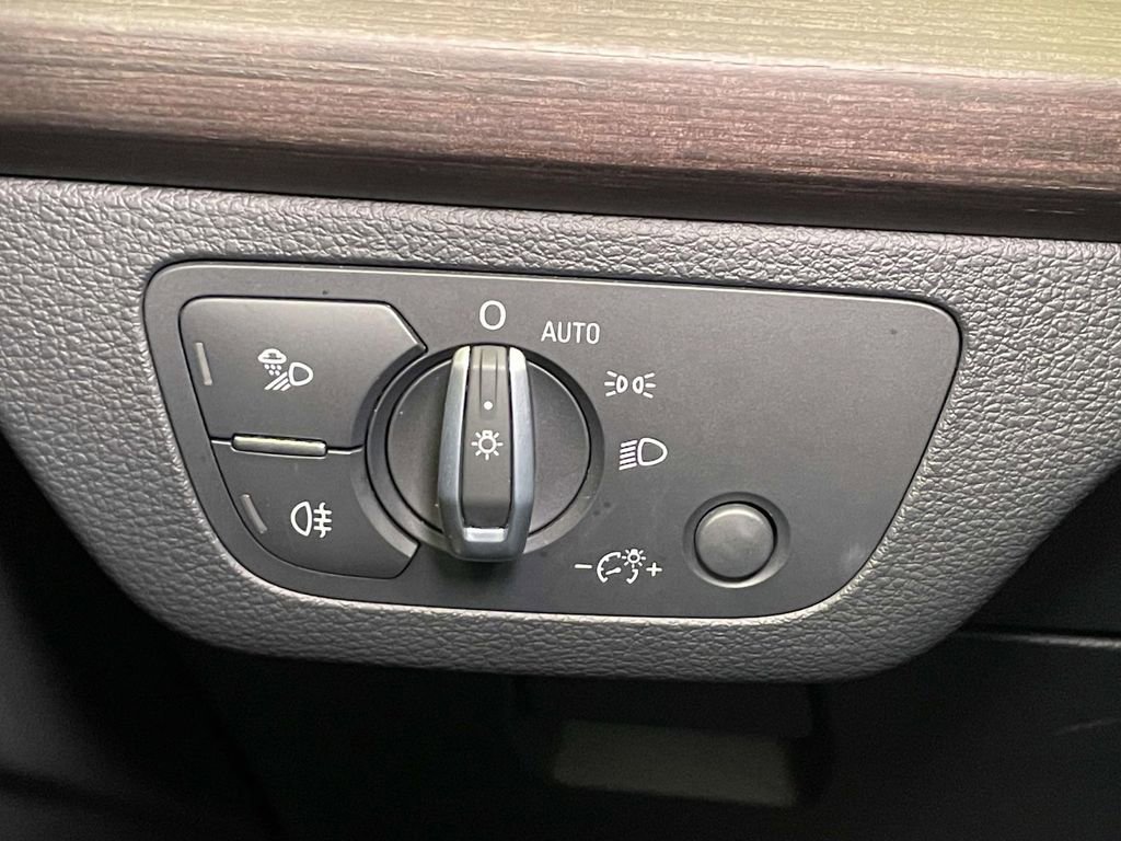 Certified 2023 Audi Q5 2.0T Premium w/ Convenience Package image 37