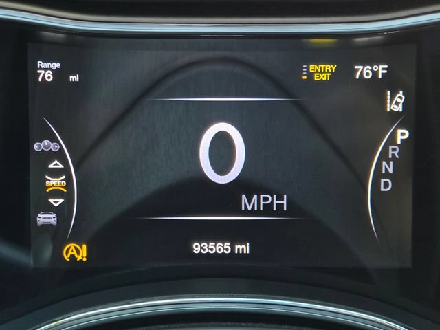Used 2018 Jeep Grand Cherokee Overland AWD/4WD image 35