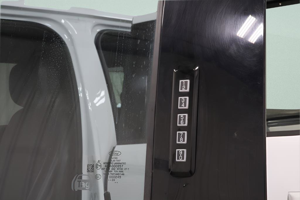 Used 2024 Ford F150 Lariat w/ Equipment Group 502A High image 39